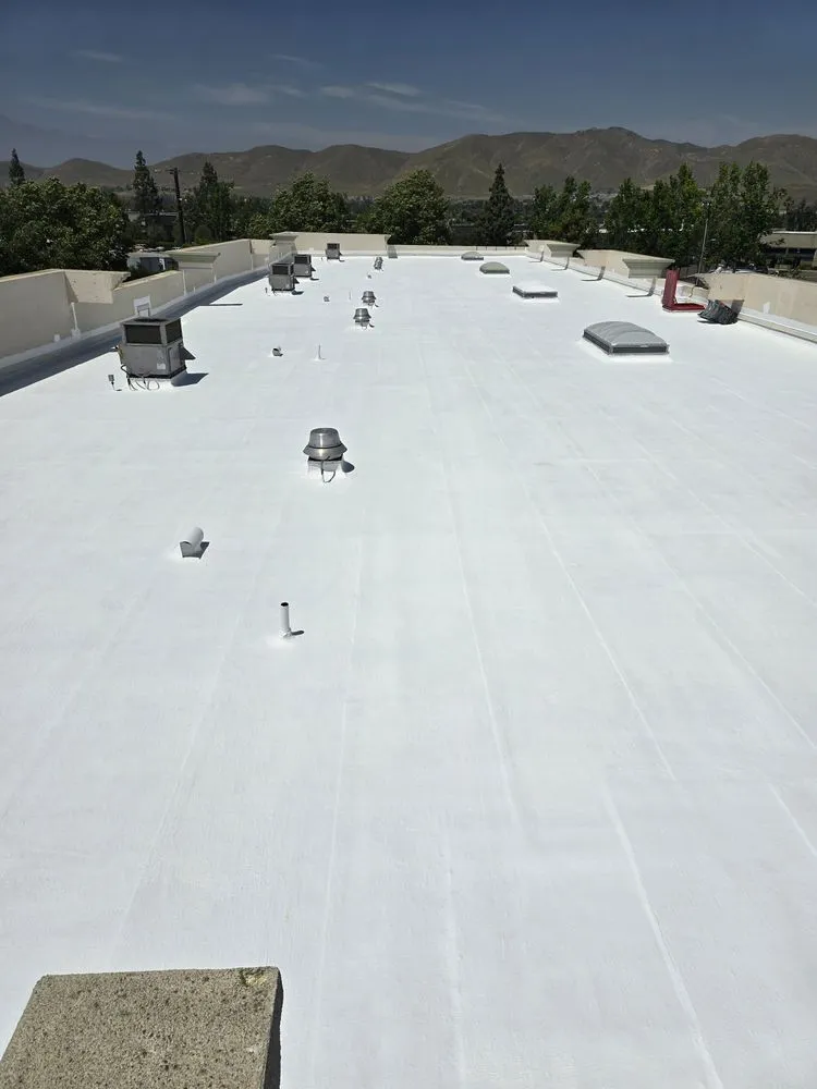 Slide of Luna Roof Repair