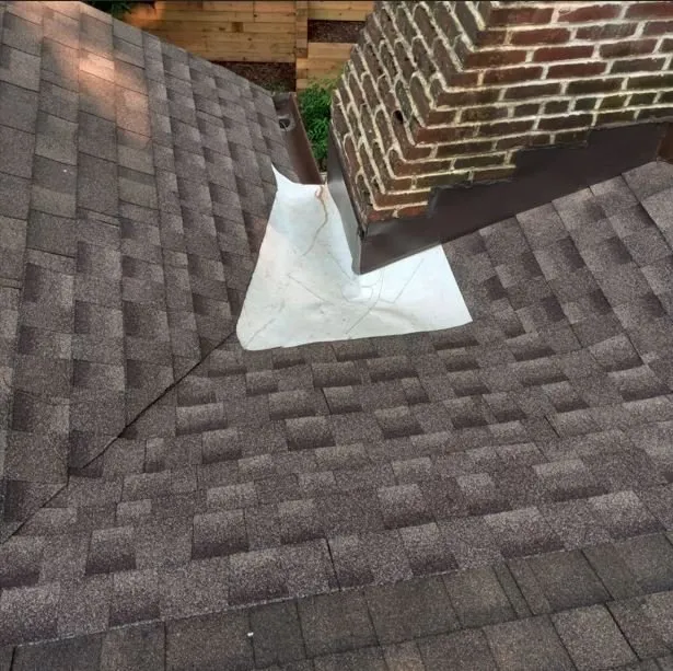 Slide of Luna Roofing & Siding