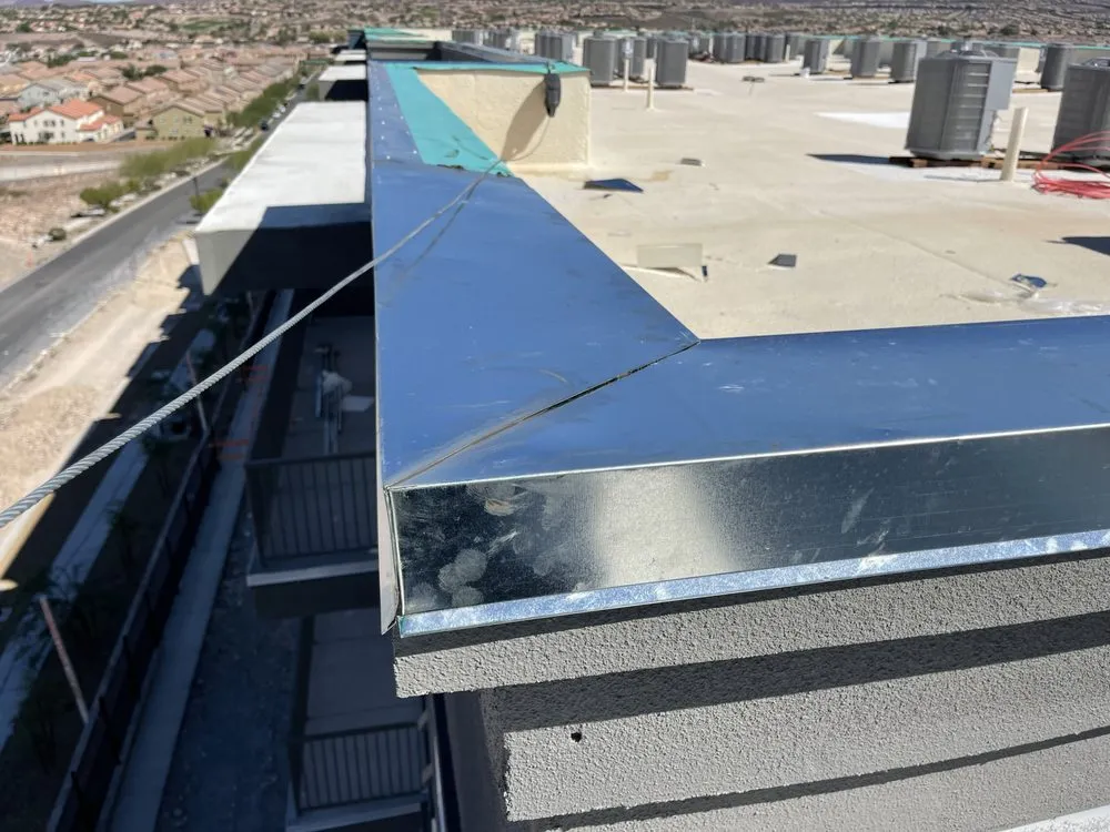 Slide of Luna Roofing & Waterproofing