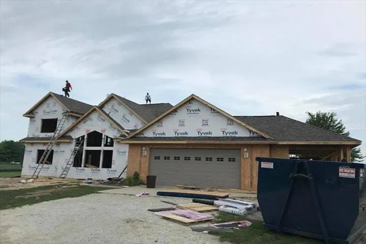 Slide of Luna Roofing