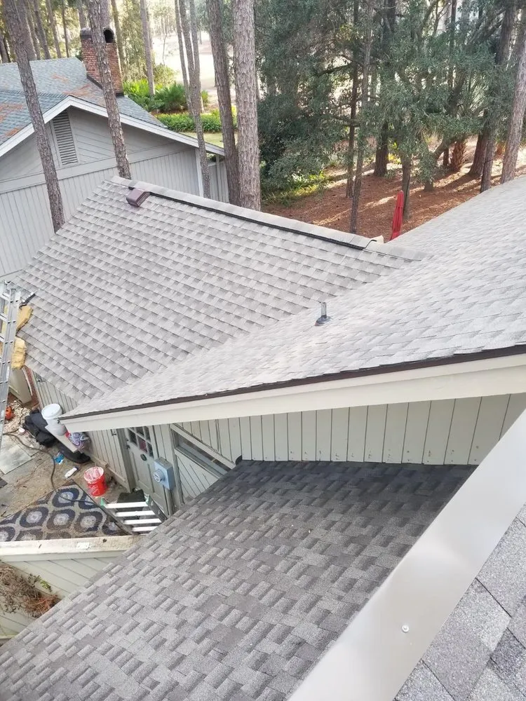 Slide of Luna Roofing