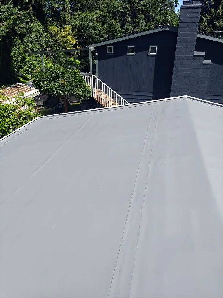 Slide of Luna Roofing