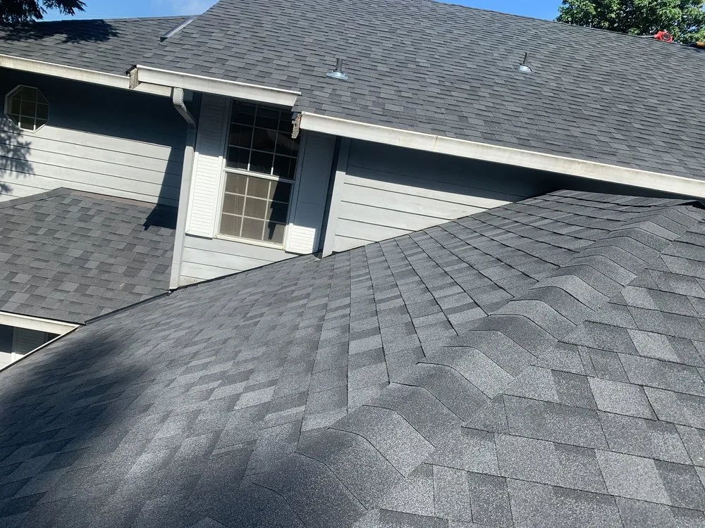 Slide of Luna Roofing