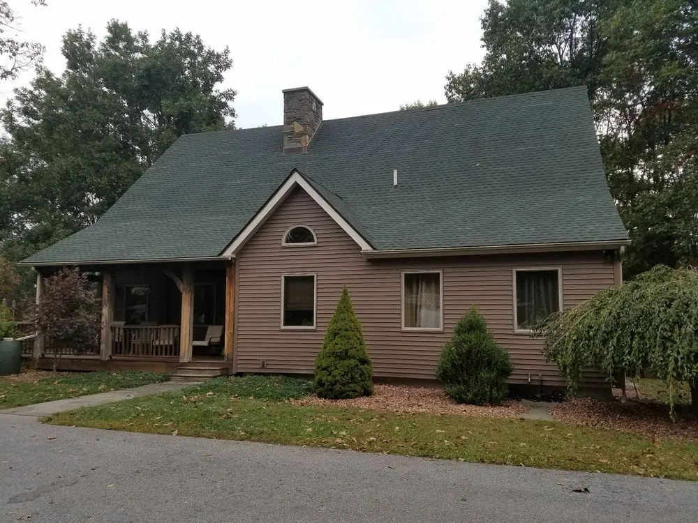 Reliable roof installation experts serving New Hampton, NY - Luna Siding and Roofing