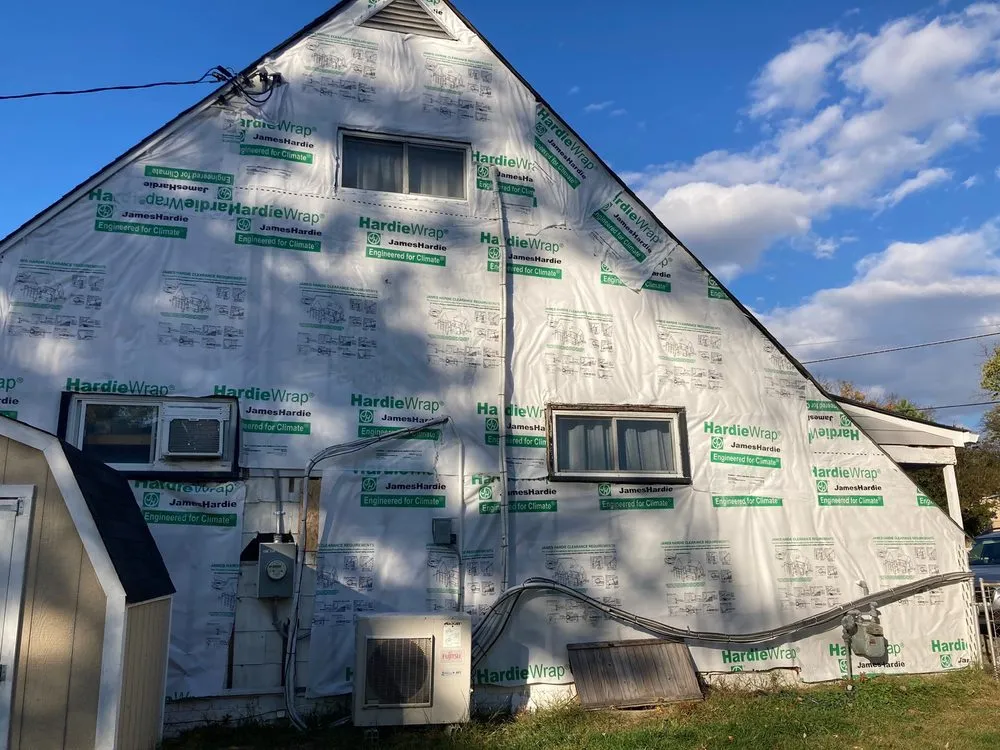 Slide of Luna’s Home Improvement