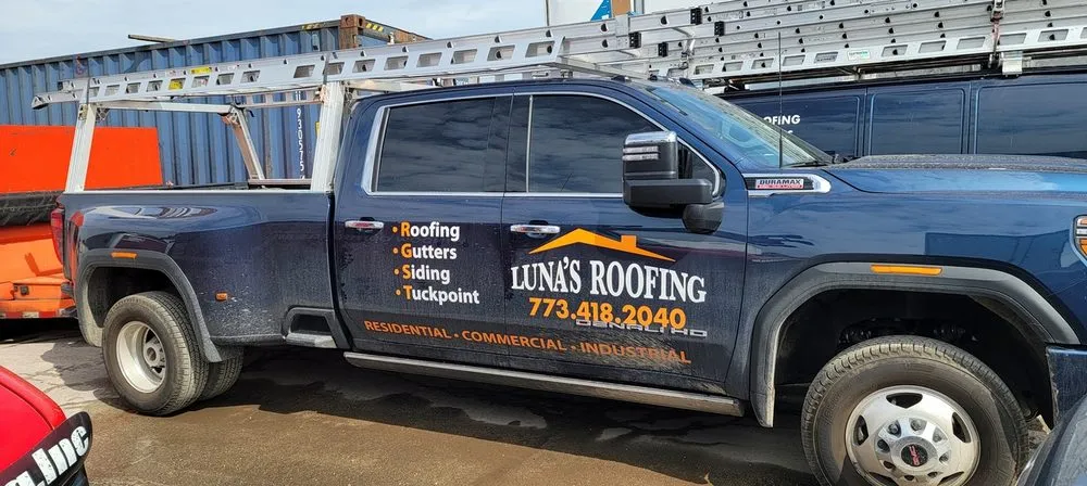 Slide of Luna's Roofing Service