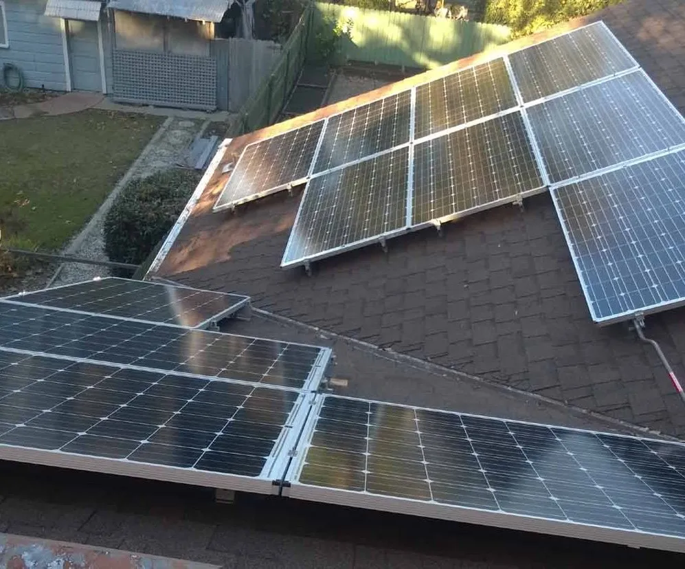 Slide of Lundy Solar and Roofing Co