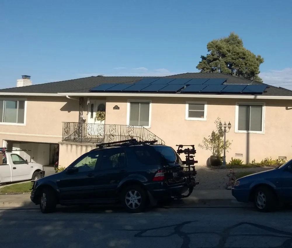 Slide of Lundy Solar and Roofing Co