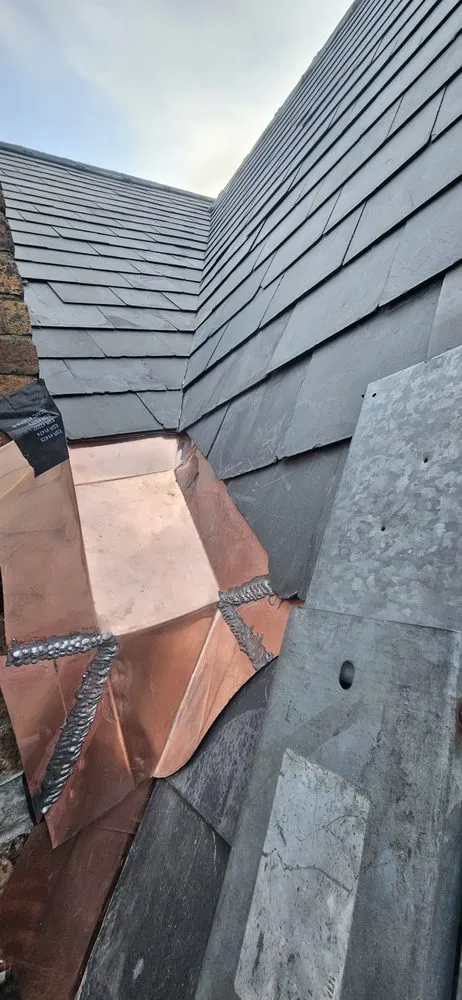 Slide of Lunnasidingroofing.com