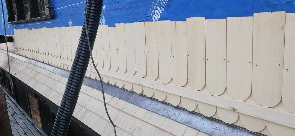 Slide of Lunnasidingroofing.com