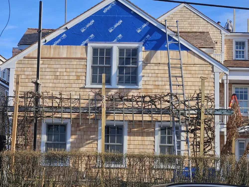 Slide of Lunnasidingroofing.com