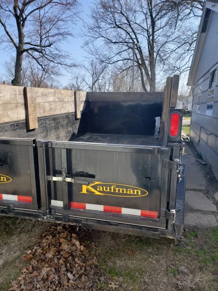 Slide of Luvas Roofing and Drywall