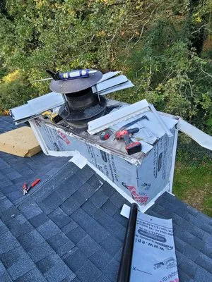 Luviano Roofing and Remodeling Logo