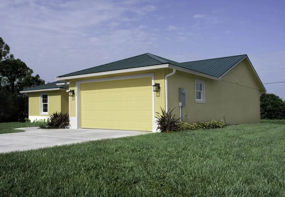 Slide of Luviano Roofing