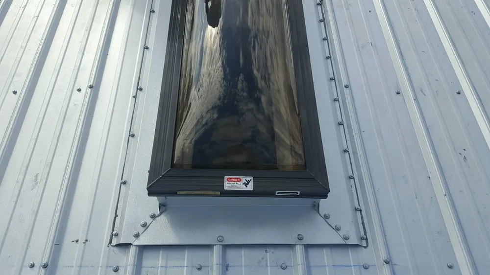 Slide of Luviano Roofing