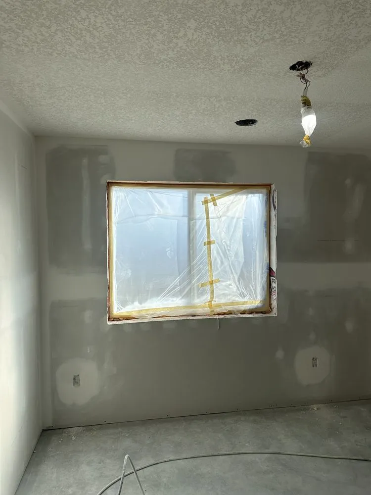 Slide of Lux Builders