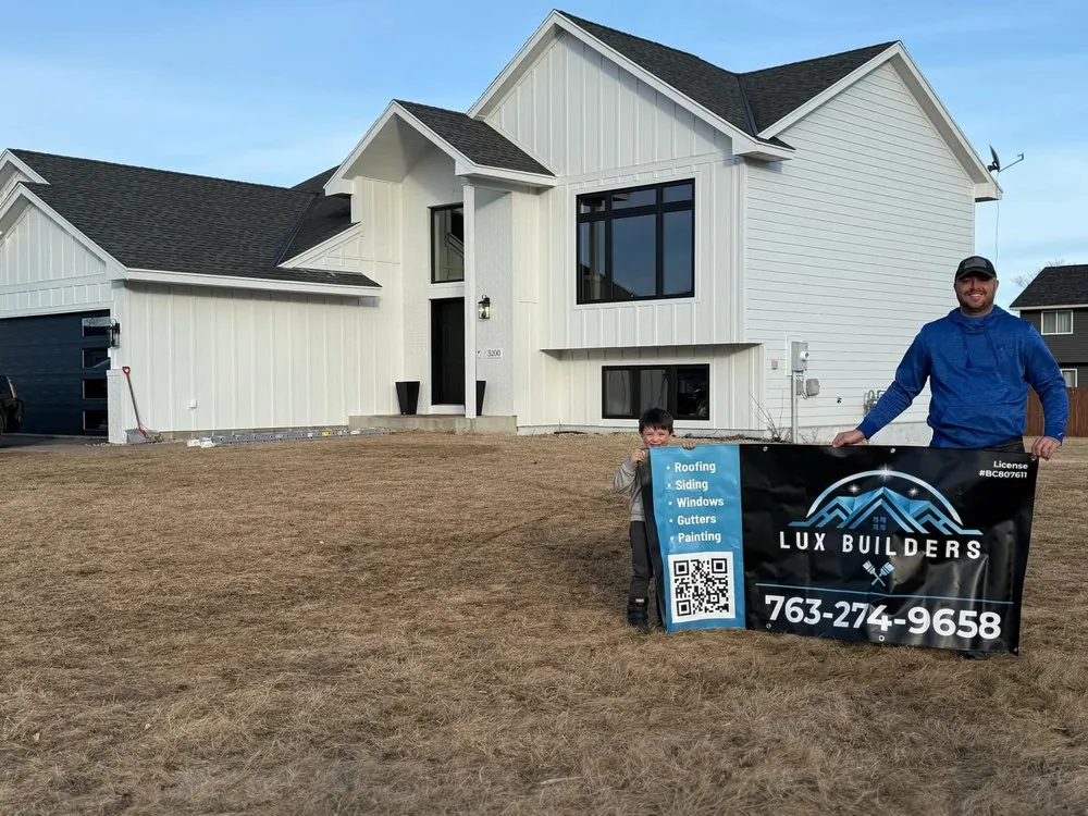 Slide of Lux Builders