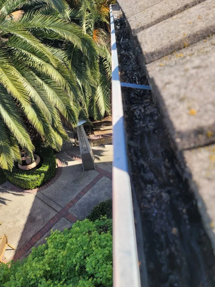 Slide of LUX Home Services