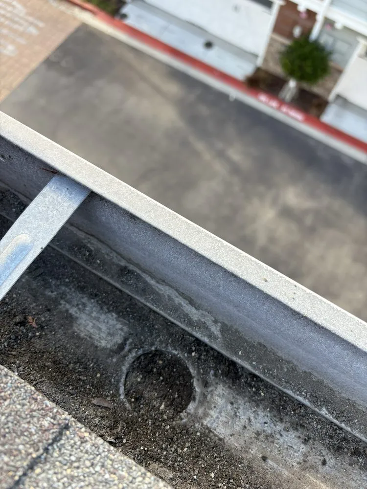 Slide of LUX Home Services