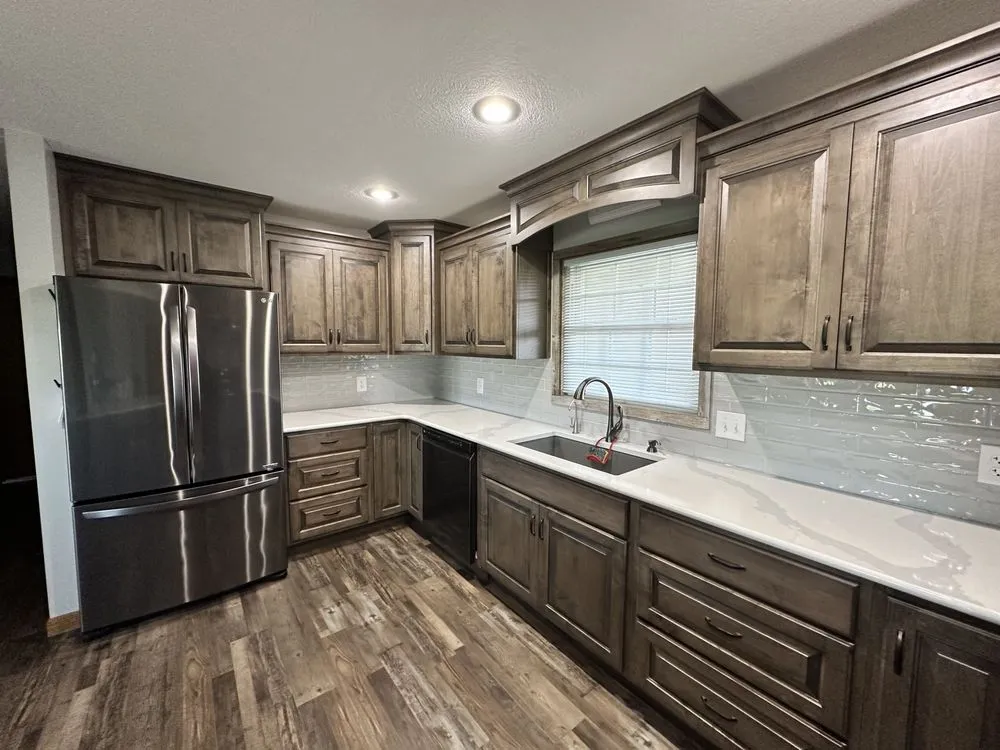 Slide of Luxe Construction