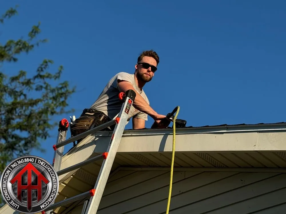 Slide of Luxe Construction