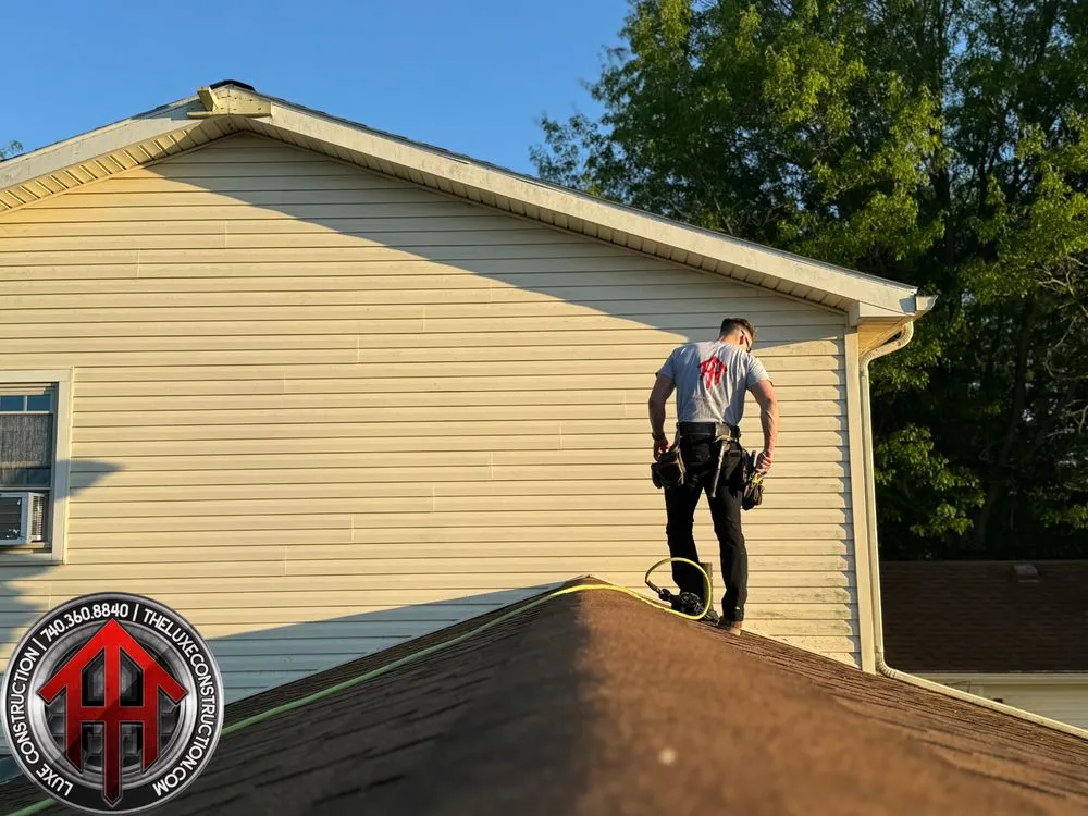 Slide of Luxe Construction