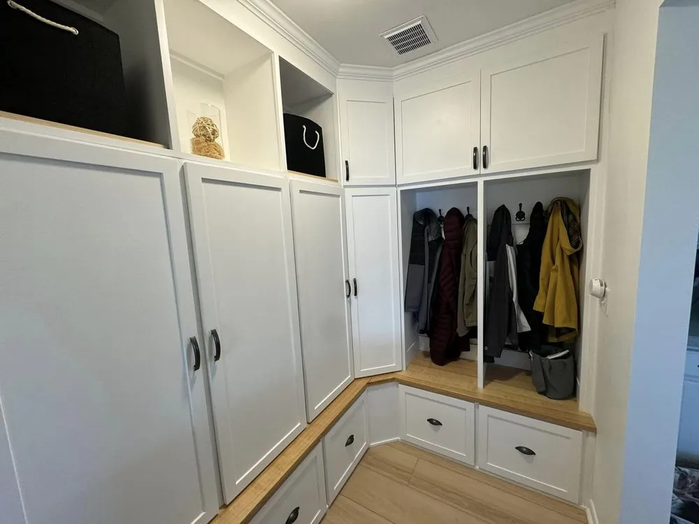 Slide of Luxe Construction