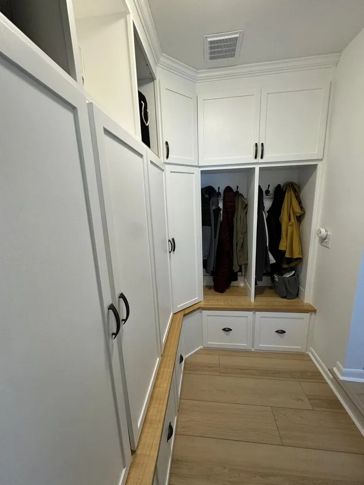 Slide of Luxe Construction