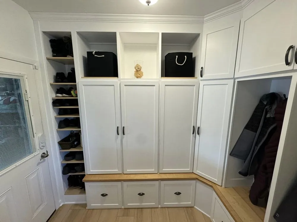 Slide of Luxe Construction