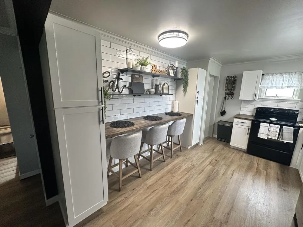 Slide of Luxe Construction