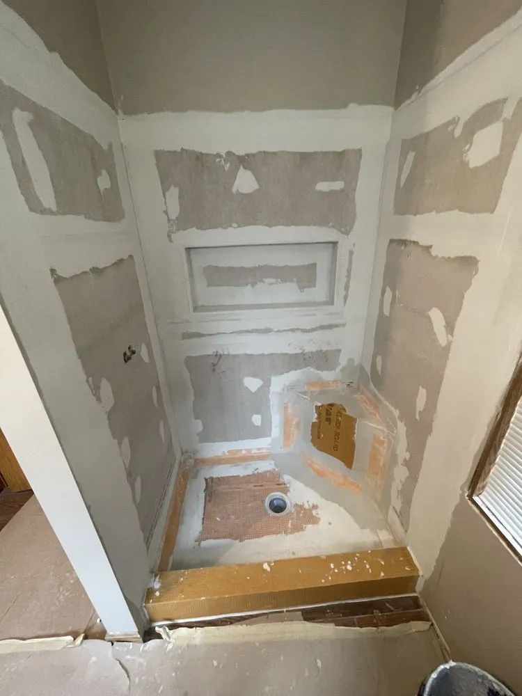 Slide of Luxe Construction