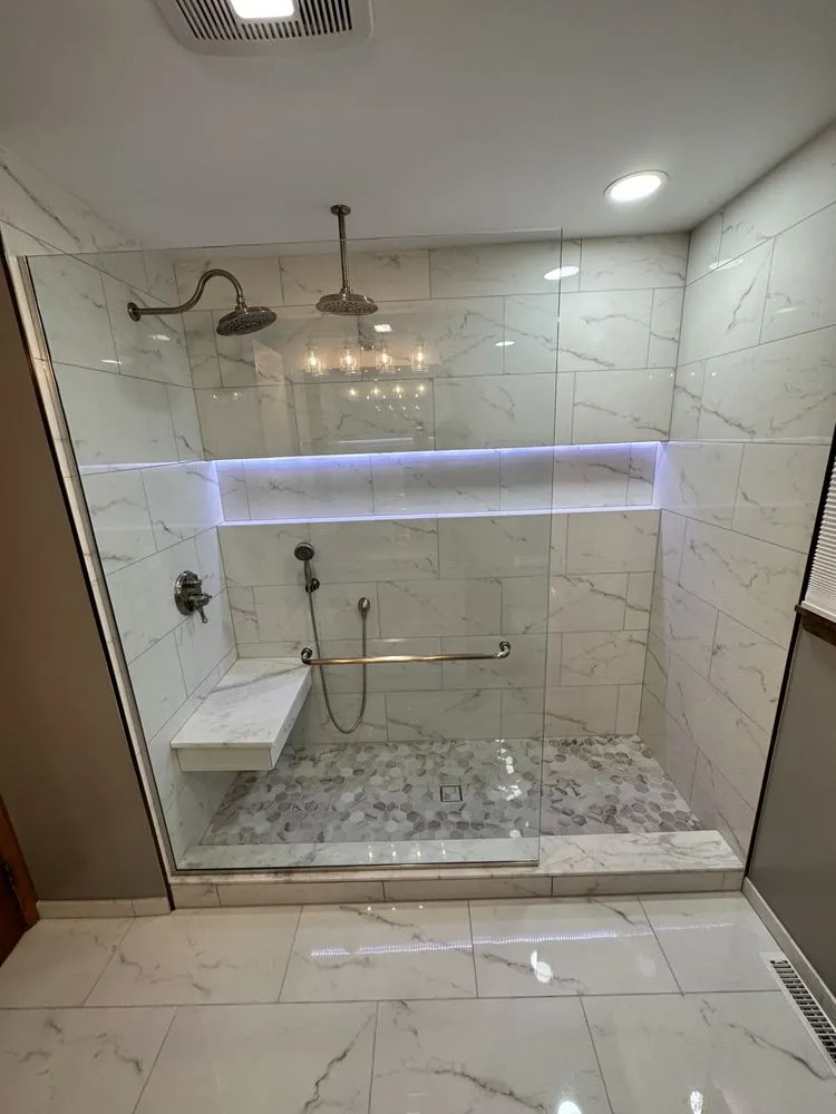 Slide of Luxe Construction