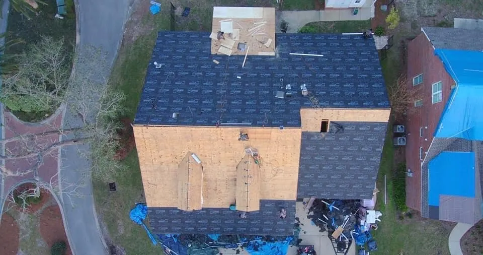 Slide of Luxor Contracting Group