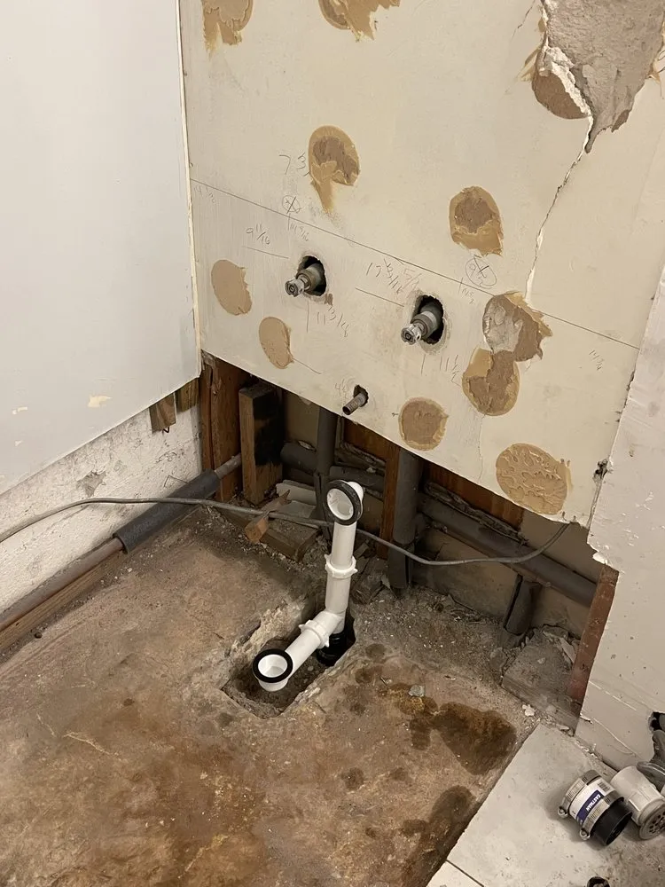 Slide of Luxurious Remodeling S&r