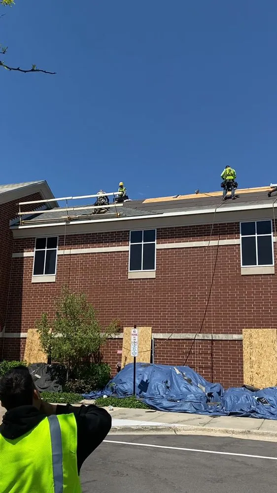 Slide of Luxury Xteriors