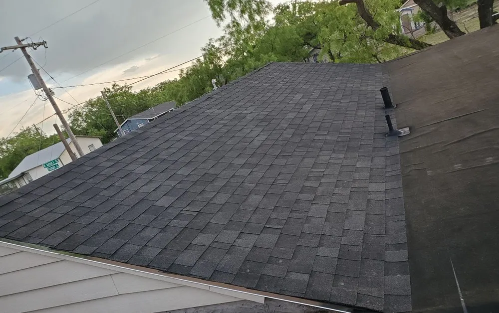 Slide of L&W Roofing