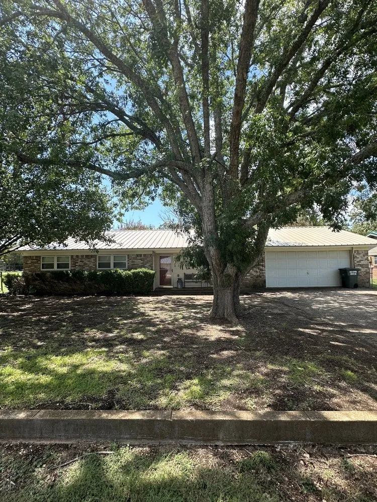 Slide of LYFE Construction