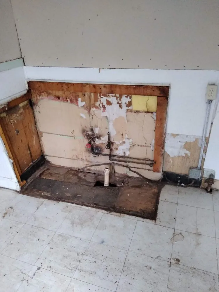 Slide of Lyfe Unlimited