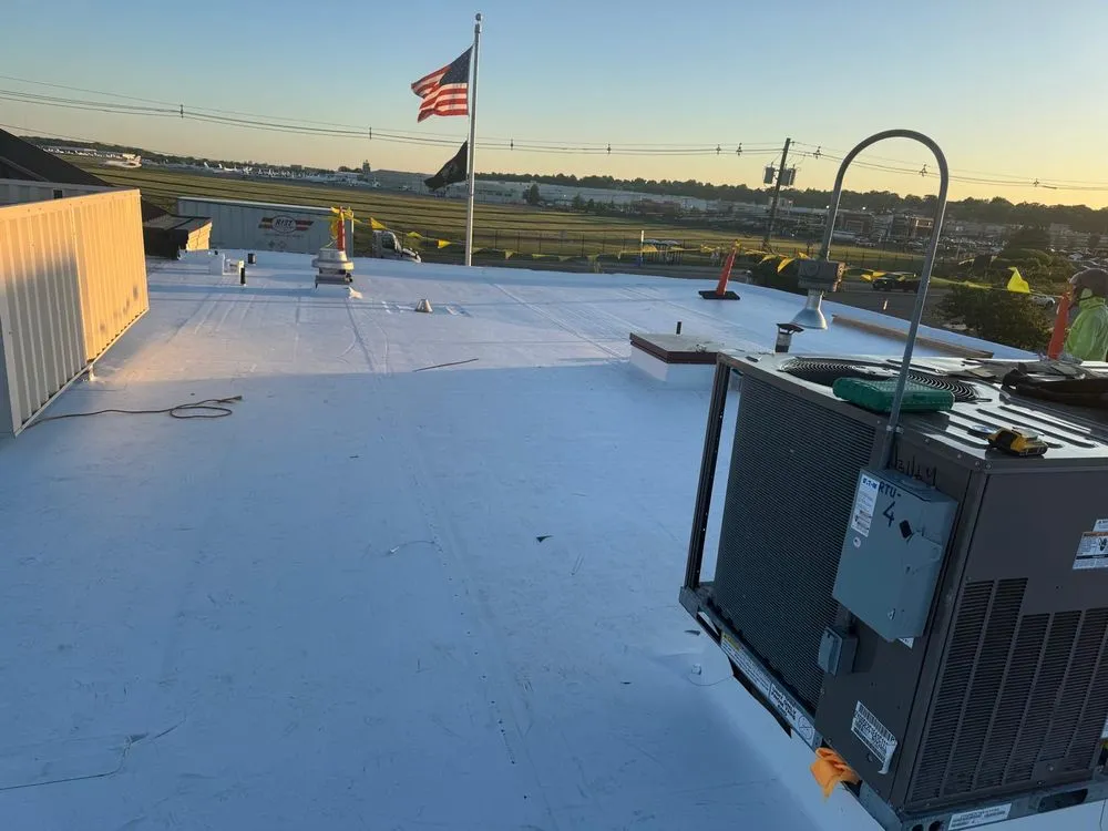 Reliable roof leak repair in Cherry Hill Township, NJ - LYM Roofing solutions
