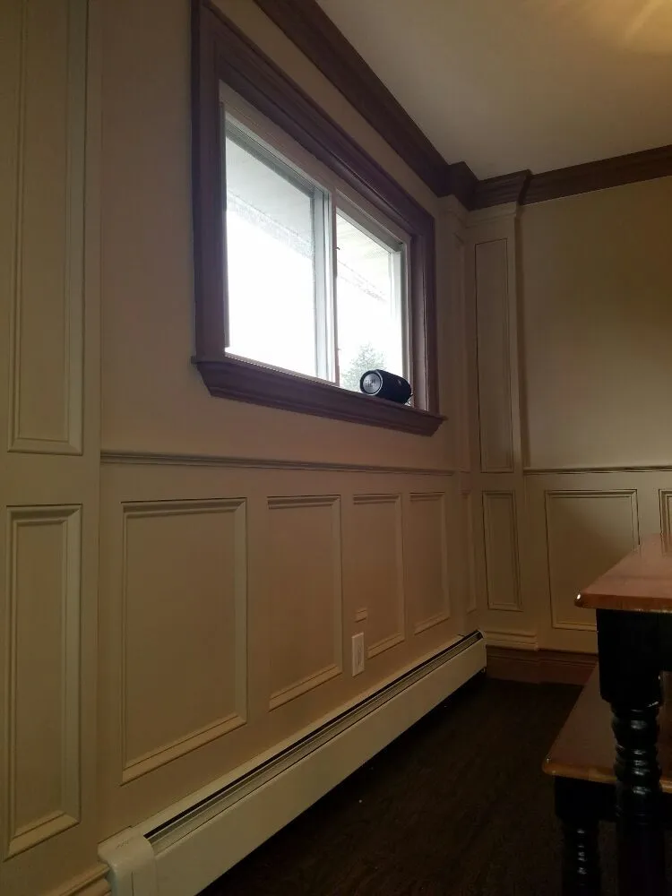 Slide of Lynch Home Improvements