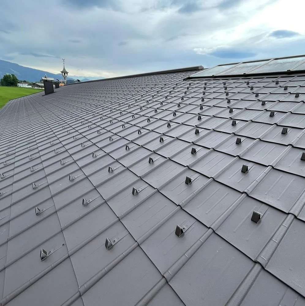 Slide of Lyndale Roofing