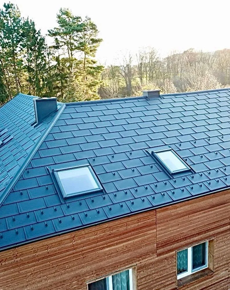 Slide of Lyndale Roofing