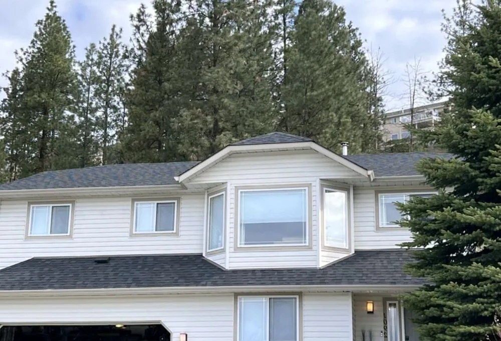 Slide of Lyndale Roofing