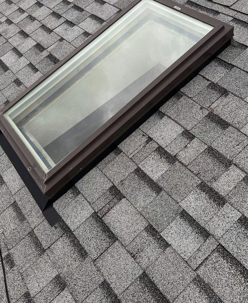 Slide of Lyndale Roofing