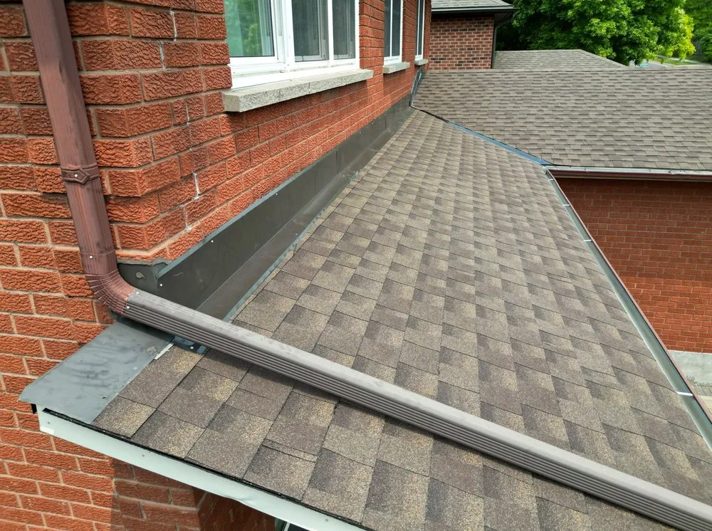 Slide of Lyndale Roofing