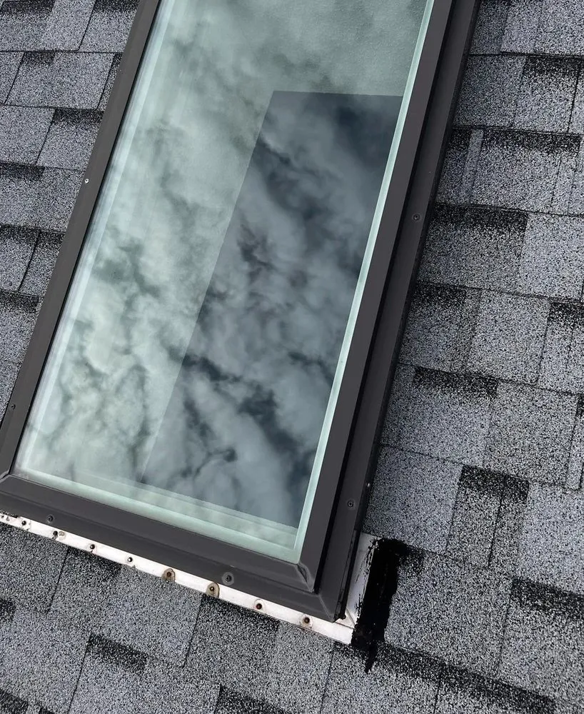 Slide of Lyndale Roofing