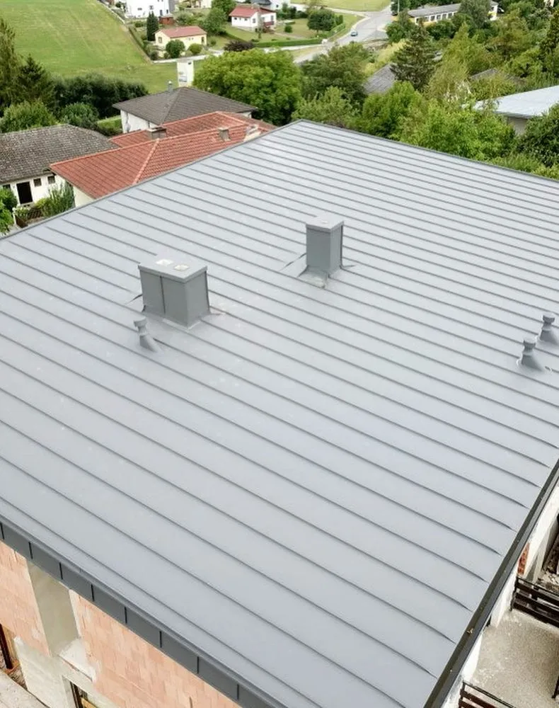 Slide of Lyndale Roofing