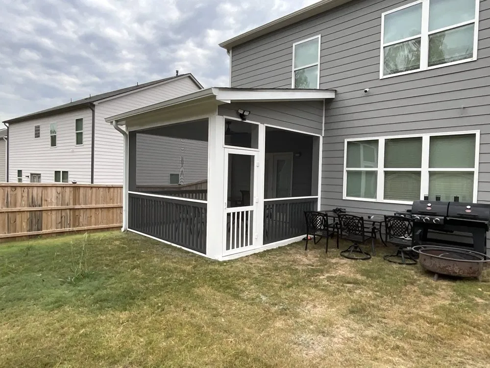 Slide of Lynn's Home Improvement