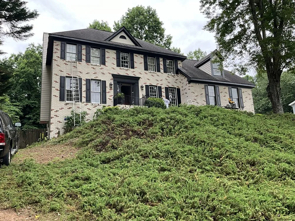 Slide of Lynn's Home Improvement