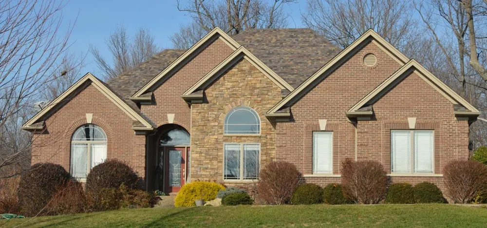 Top-rated shingle roofing service experts serving Memphis, IN - LYONS ROOFING